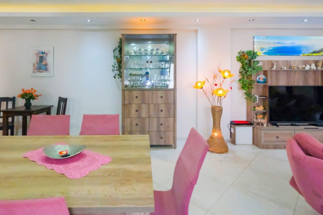 Просторная 2+1 в Оба — 150 м² для жизни и ВНЖ рядом с морем