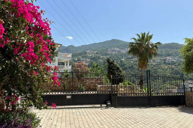 3+1 villa tip daire deniz ve kale manzaralı