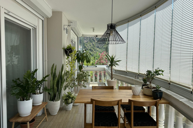 Просторная вилла 3+1 с панорамным видом на море и крепость в Тепе