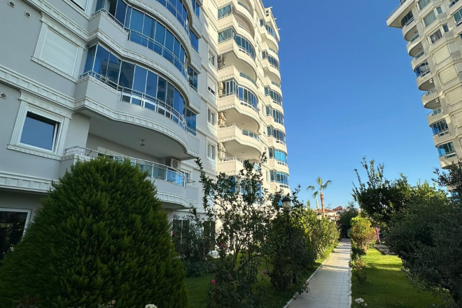 DENİZE SIFIR İKAMETE UYGUN 2+1 DAİRE