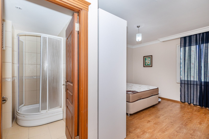 SİTE İÇERİSİNDE SATILIK GENİŞ 2+1 EŞYALI DAİRE