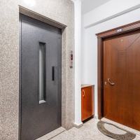 SİTE İÇERİSİNDE SATILIK GENİŞ 2+1 EŞYALI DAİRE