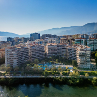 SİTE İÇERİSİNDE SATILIK GENİŞ 2+1 EŞYALI DAİRE