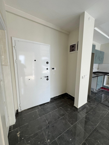 Просторная 1+1 в Махмутларе с курортной инфраструктурой и 500 м до моря