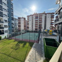 Просторная 1+1 в Махмутларе с курортной инфраструктурой и 500 м до моря