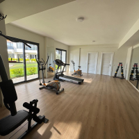 Просторная 1+1 в Махмутларе с курортной инфраструктурой и 500 м до моря