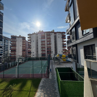 Просторная 1+1 в Махмутларе с курортной инфраструктурой и 500 м до моря