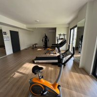 Просторная 1+1 в Махмутларе с курортной инфраструктурой и 500 м до моря