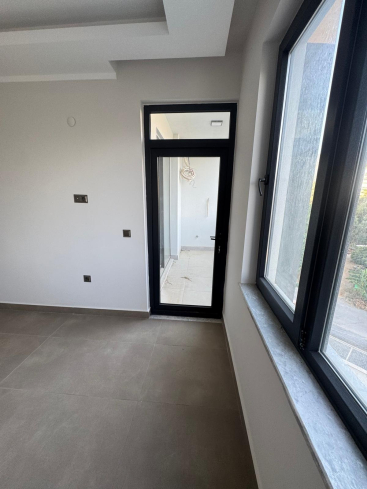 Новая 1+1 в Махмутларе с богатой инфраструктурой и шаговой доступностью к морю