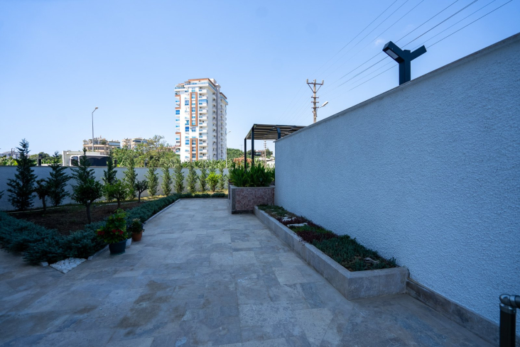 Новая 1+1 в Махмутларе с богатой инфраструктурой и шаговой доступностью к морю