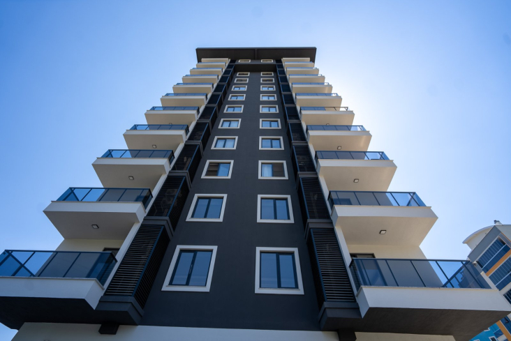 Новая 1+1 в Махмутларе с богатой инфраструктурой и шаговой доступностью к морю