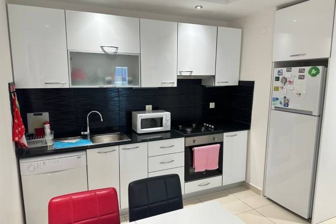 1+1 full eşyalı geniş daire