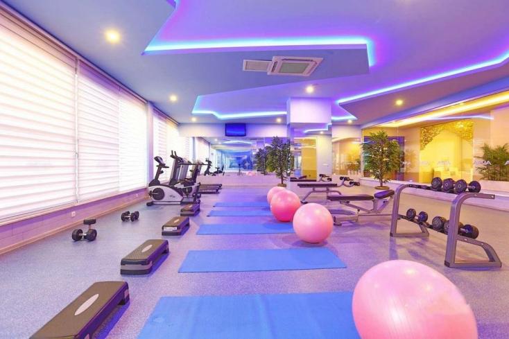 FULL AKTİVİTELİ SİTEDE GENİŞ 1+1 SATILIK EŞYALI  DAİRE