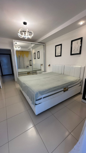 FULL AKTİVİTELİ SİTEDE GENİŞ 1+1 SATILIK EŞYALI  DAİRE