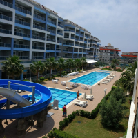 FULL AKTİVİTELİ SİTEDE GENİŞ 1+1 SATILIK EŞYALI  DAİRE