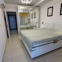 FULL AKTİVİTELİ SİTEDE GENİŞ 1+1 SATILIK EŞYALI  DAİRE