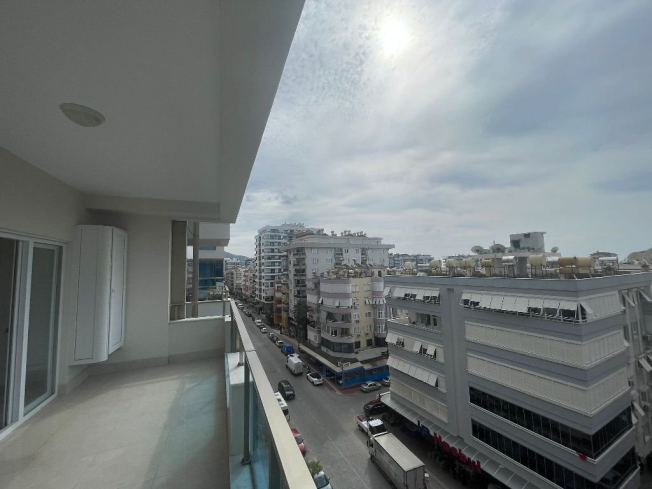 Современная 1+1 в Махмутларе с отельной инфраструктурой и потенциалом аренды