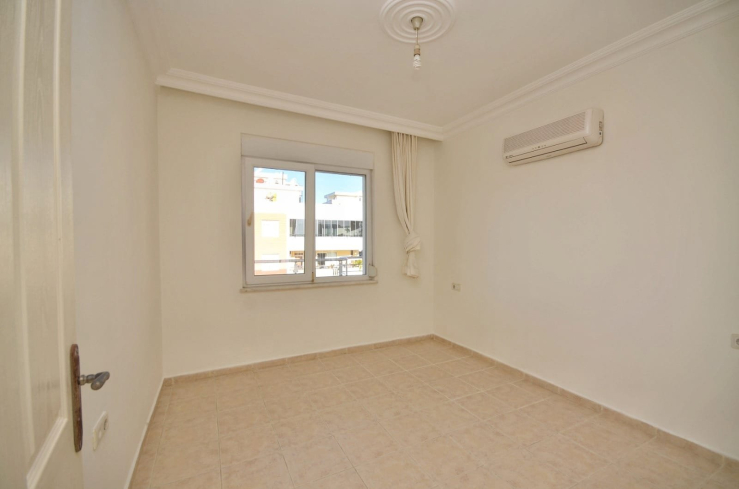 Просторная 4+1 с панорамным видом в Махмутларе — 170 м² для комфортной жизни у моря