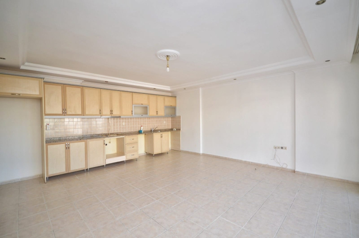 Просторная 4+1 с панорамным видом в Махмутларе — 170 м² для комфортной жизни у моря