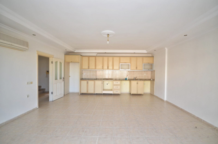 Просторная 4+1 с панорамным видом в Махмутларе — 170 м² для комфортной жизни у моря