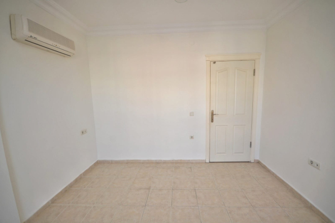 Просторная 4+1 с панорамным видом в Махмутларе — 170 м² для комфортной жизни у моря