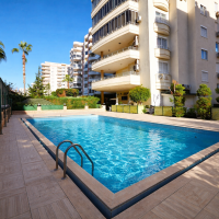 Просторная 4+1 с панорамным видом в Махмутларе — 170 м² для комфортной жизни у моря