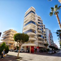 Просторная 4+1 с панорамным видом в Махмутларе — 170 м² для комфортной жизни у моря