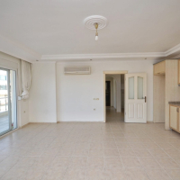 Просторная 4+1 с панорамным видом в Махмутларе — 170 м² для комфортной жизни у моря