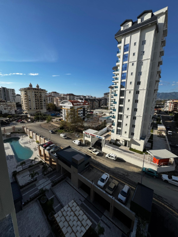 Просторная 2+1 в новом доме в Махмутларе — идеальна для жизни и аренды