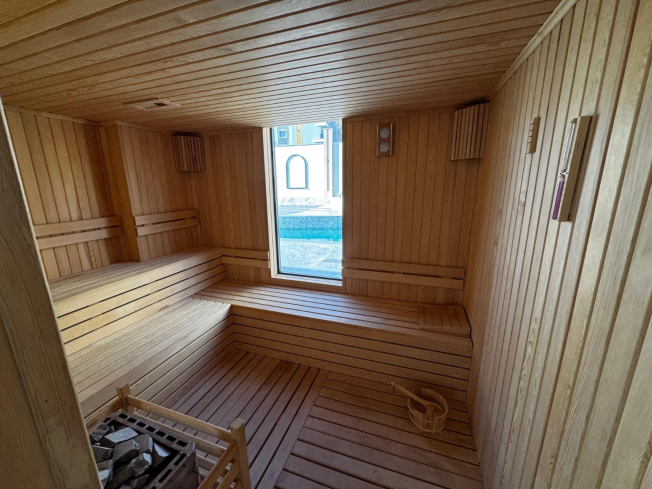 Просторная 2+1 в новом доме в Махмутларе — идеальна для жизни и аренды