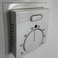 Просторная 2+1 в новом доме в Махмутларе — идеальна для жизни и аренды