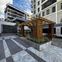 Просторная 2+1 в новом доме в Махмутларе — идеальна для жизни и аренды