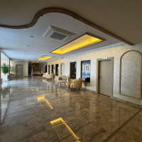 Просторная 2+1 в новом доме в Махмутларе — идеальна для жизни и аренды