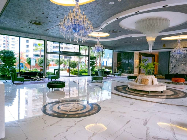 Меблированная 1+1 в Махмутларе с отельной инфраструктурой и потенциалом аренды