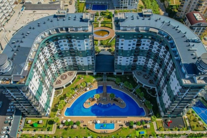 Меблированная 1+1 в Махмутларе с отельной инфраструктурой и потенциалом аренды