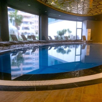 Меблированная 1+1 в Махмутларе с отельной инфраструктурой и потенциалом аренды