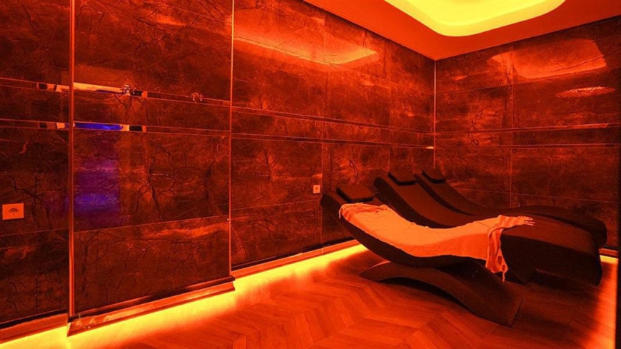 Современная 1+1 в центре Алании с отельной инфраструктурой и разрешением на аренду