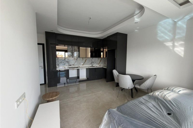 ALANYA MERKEZDE FULL AKTİVİTELİ SATILIK EŞYALI DAİRE