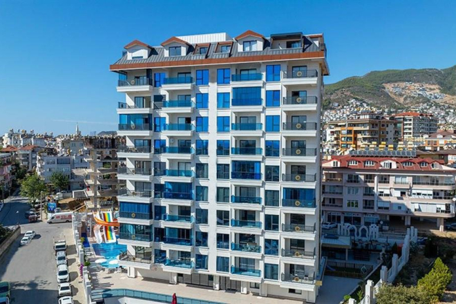 ALANYA MERKEZDE FULL AKTİVİTELİ SATILIK EŞYALI DAİRE