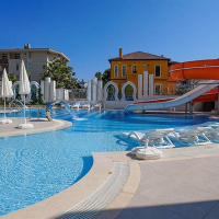 Современная 1+1 в центре Алании с отельной инфраструктурой и разрешением на аренду