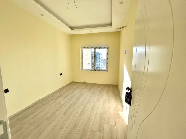 Новая 1+1 в Авсалларе с видом на город и природное окружение