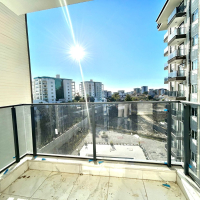 Новая 1+1 в Авсалларе с видом на город и природное окружение