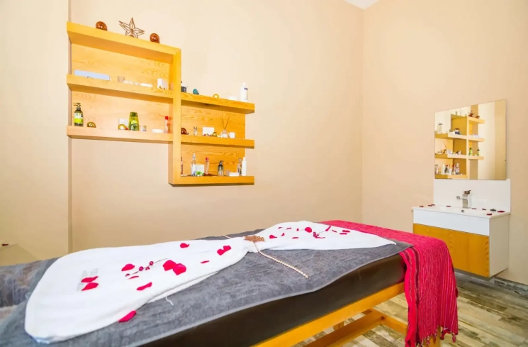 Компактная студия у моря в Махмутларе для отдыха и ликвидной покупки. Супер Цена