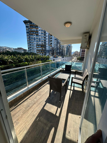 Компактная студия у моря в Махмутларе для отдыха и ликвидной покупки. Супер Цена