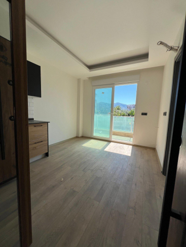 GAZİPAŞADA 1+1 SATILIK  DAİRE