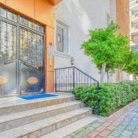 DENİZE 200 METRE MESAFEDE GENİŞ 1+1