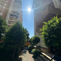 DENİZE 200 METRE MESAFEDE GENİŞ 1+1