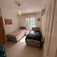 DENİZE 200 METRE MESAFEDE GENİŞ 1+1