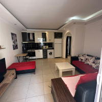 DENİZE 200 METRE MESAFEDE GENİŞ 1+1