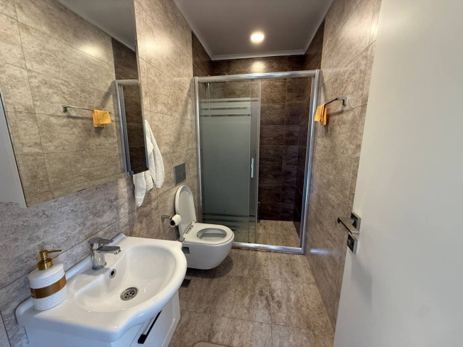 3+1 VİLLA 200 M2 MOBİLYALI 200 M2 BAHÇE KULLANIM ALANI